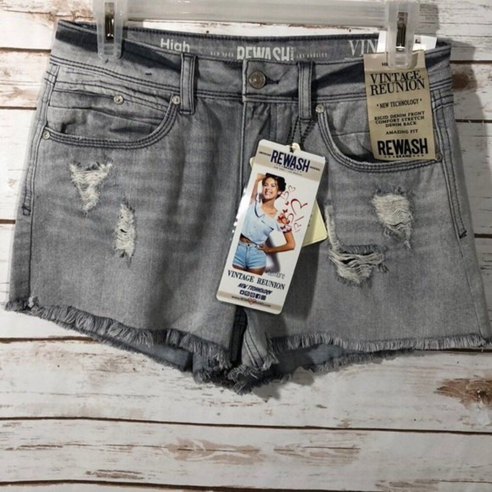 Rewash‎ New women's distressed jeans shorts size 7